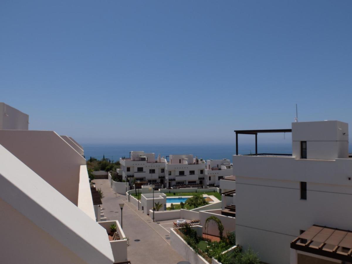 B&B Casa Louisa, Torre Del Mar- Valleniza Велес Экстерьер фото